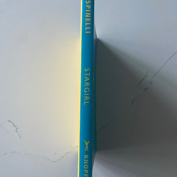 Stargirl | By Jerry Spinelli | Paperback - Picture 3 of 4
